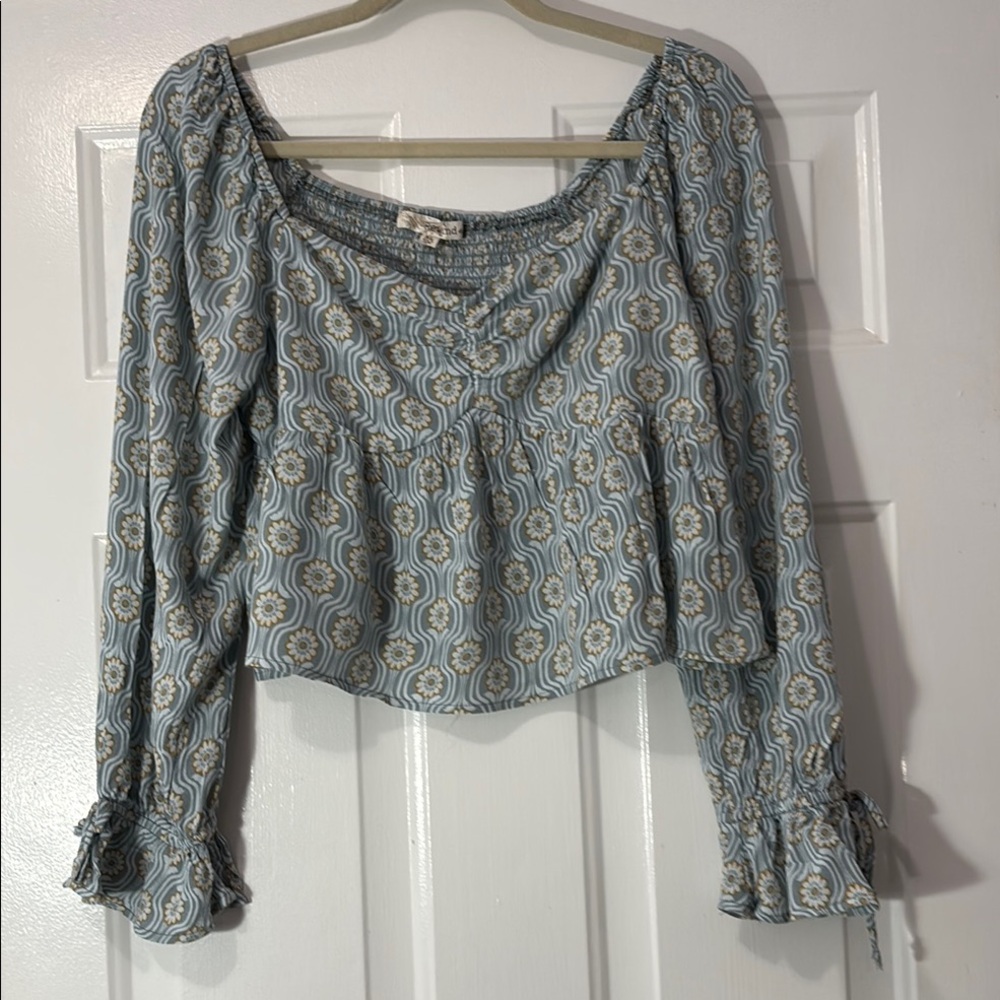 Rewind brand top Size XL
